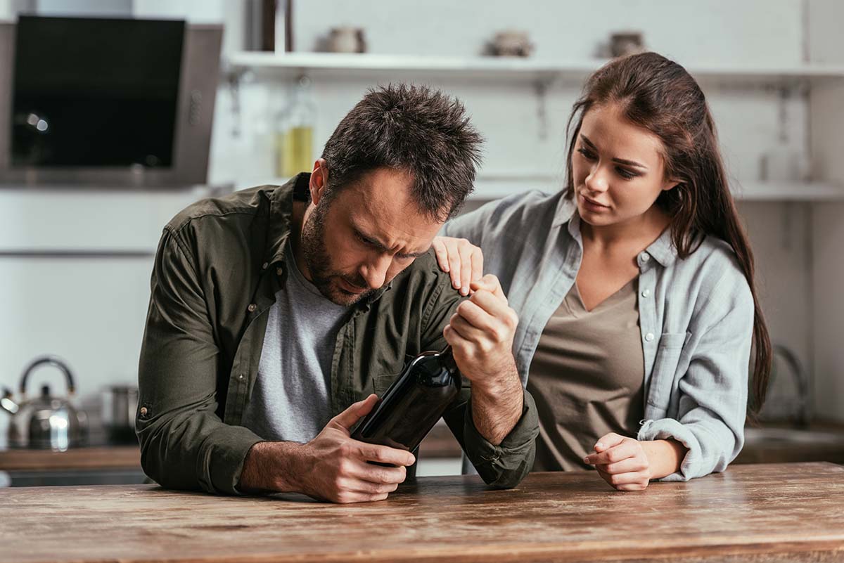 How to help an alcoholic alcohol addiction treatment