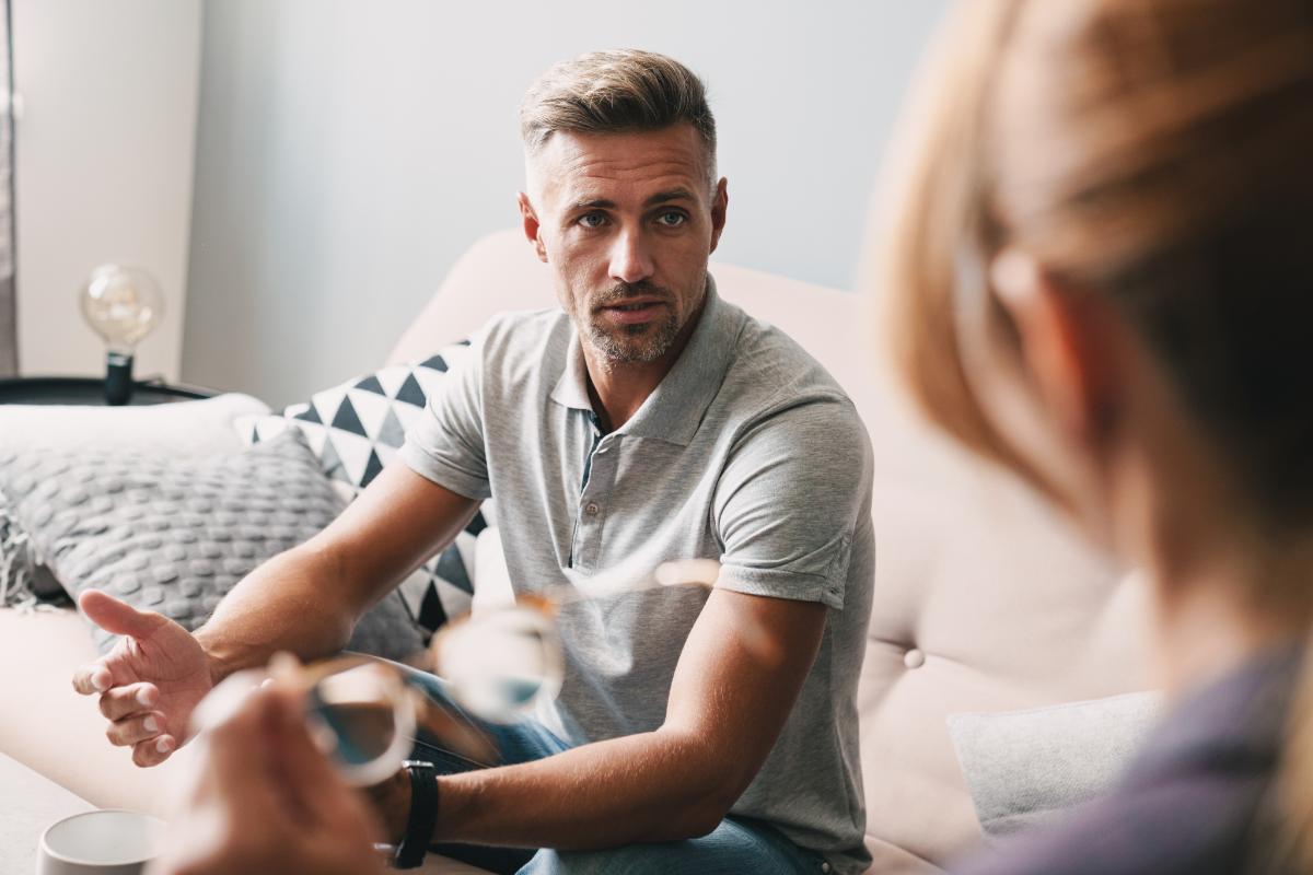 a man participates in his co-occurring treatment program
